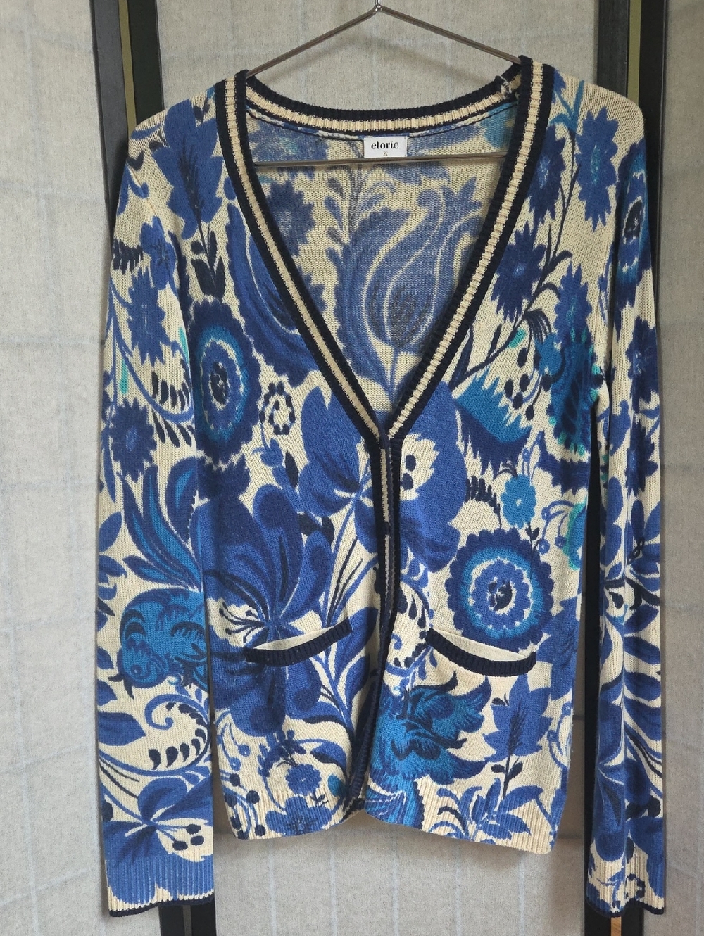 Blue Floral V-Neck 100% Cashmere Cardigan